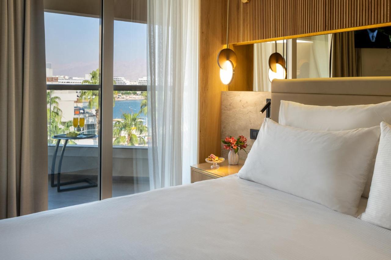 Aria Hotel Ейлат Екстериор снимка Deluxe room