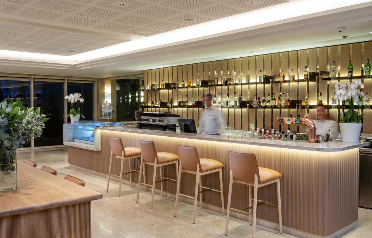 Aria Hotel Ейлат Екстериор снимка The bar at the lounge